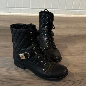 G by Guess Black Lace-Up Quilted Boots